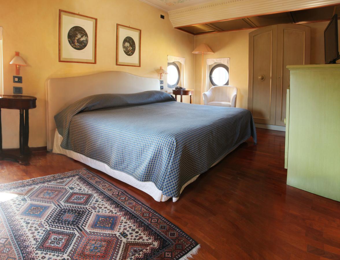 Hotel La Torre Torreglia Екстериор снимка