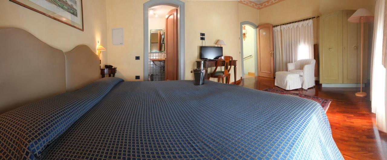 Hotel La Torre Torreglia Екстериор снимка