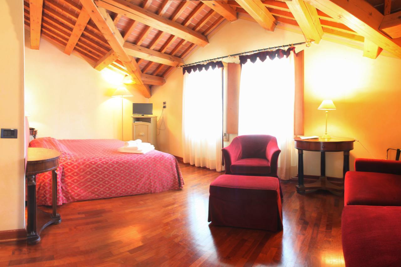 Hotel La Torre Torreglia Екстериор снимка