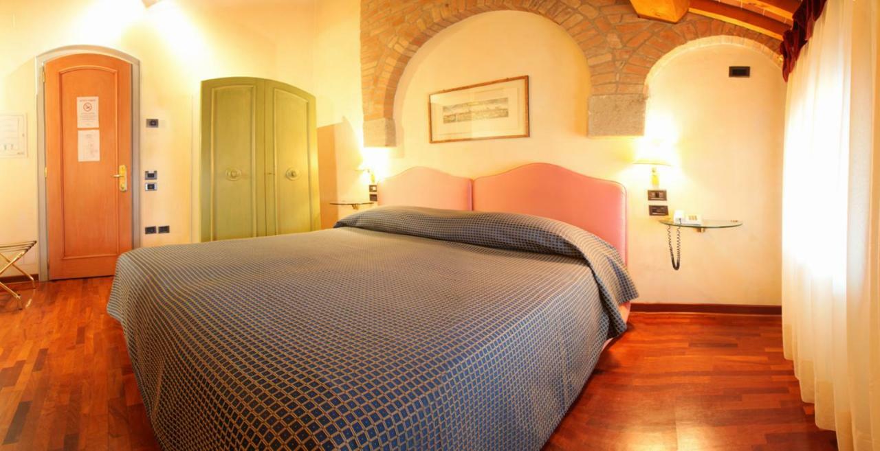Hotel La Torre Torreglia Екстериор снимка